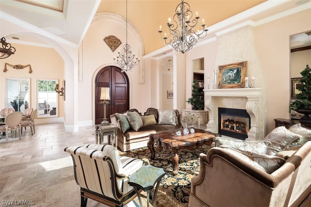 219 Cheshire Way Naples FL 34110