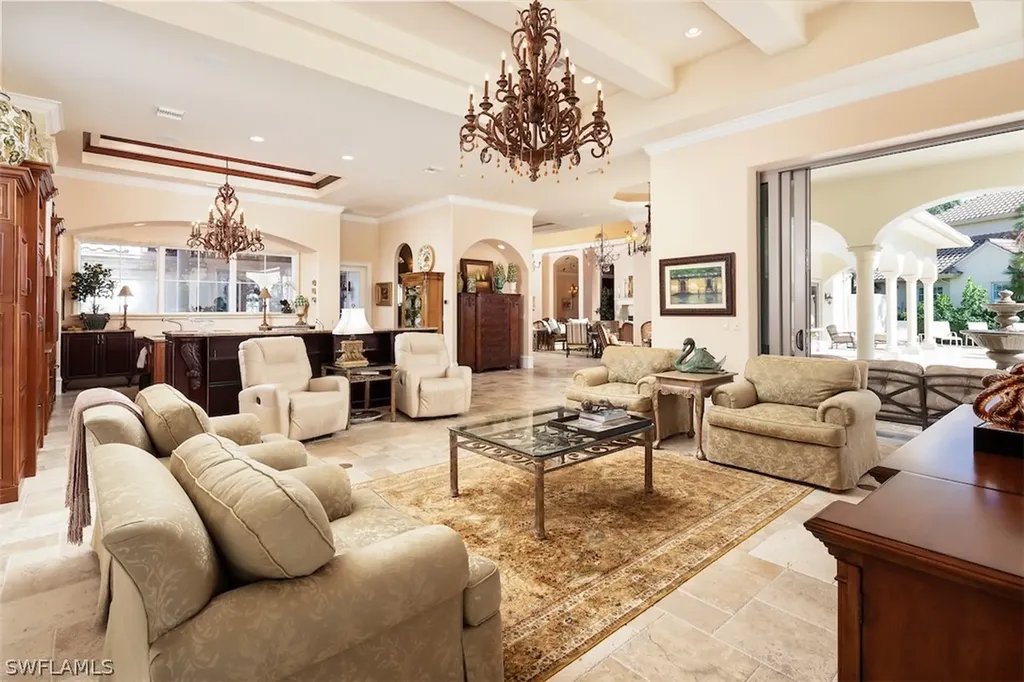 219 Cheshire Way Naples FL 34110