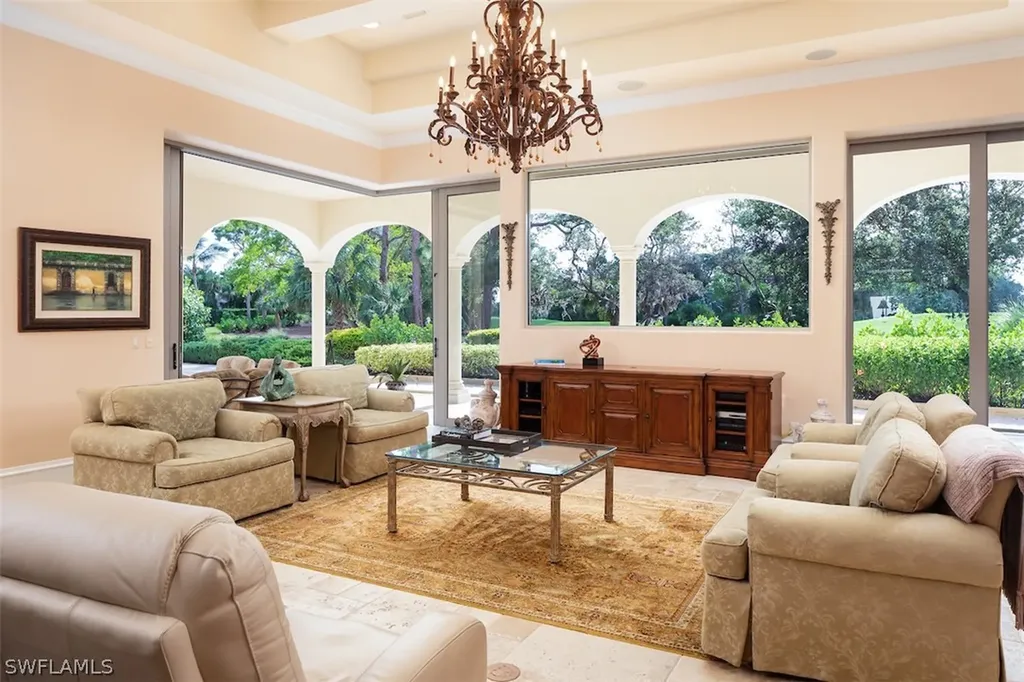 219 Cheshire Way Naples FL 34110