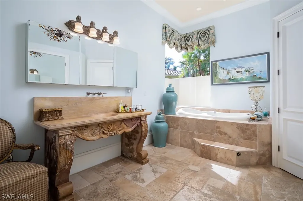 219 Cheshire Way Naples FL 34110