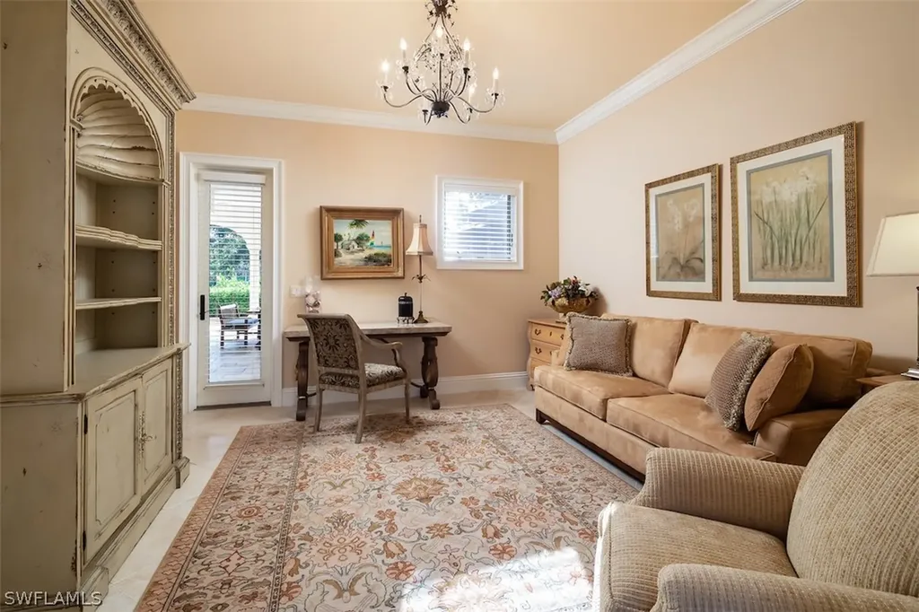 219 Cheshire Way Naples FL 34110