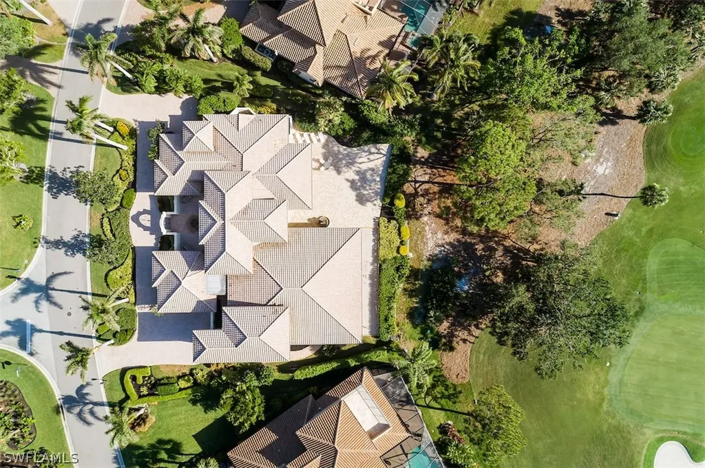 219 Cheshire Way Naples FL 34110