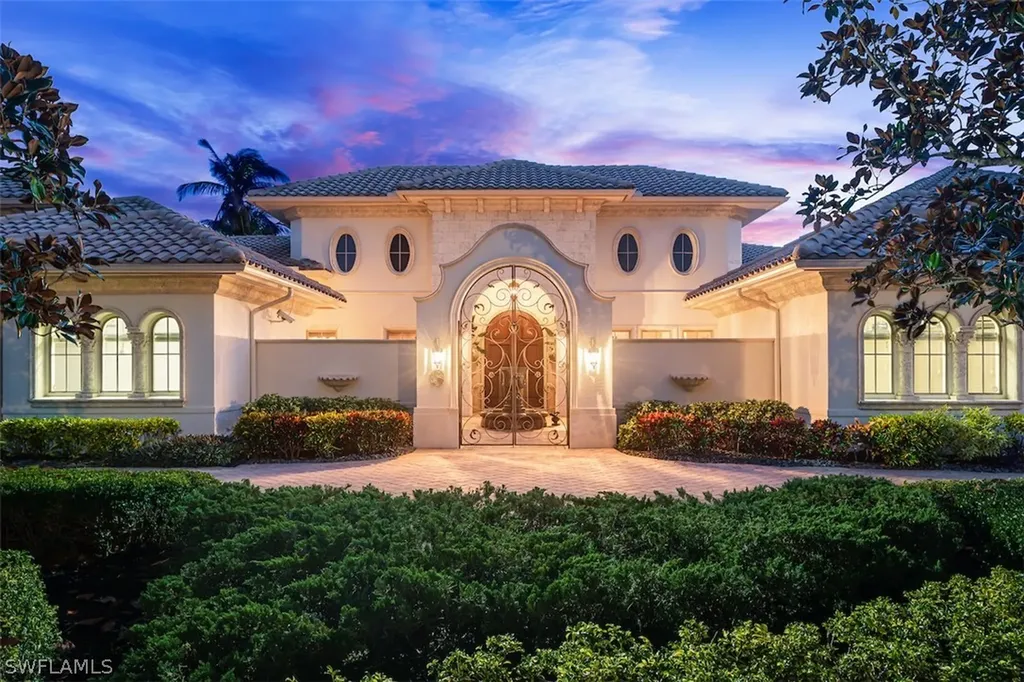 219 Cheshire Way Naples FL 34110