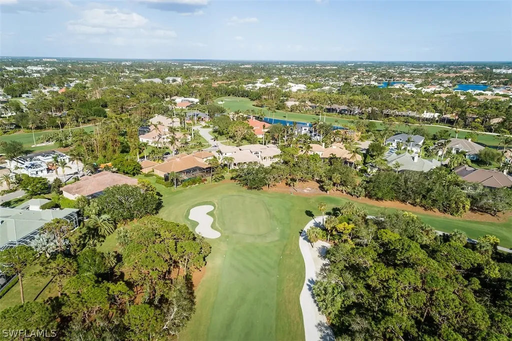219 Cheshire Way Naples FL 34110