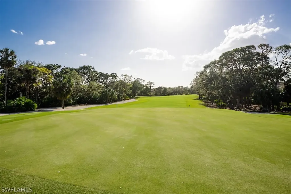 219 Cheshire Way Naples FL 34110