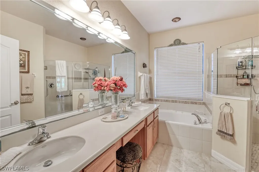 12171 Country Day Circle Fort Myers FL 33913