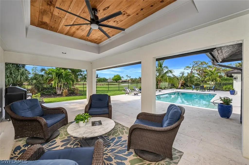 1974 Countess Court Naples FL 34110
