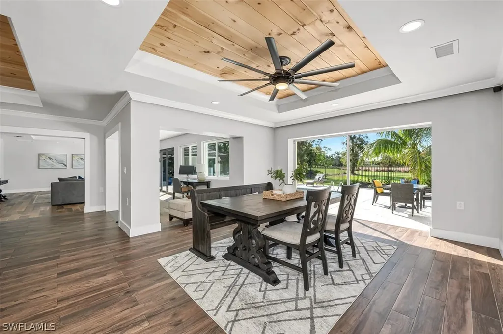 1974 Countess Court Naples FL 34110