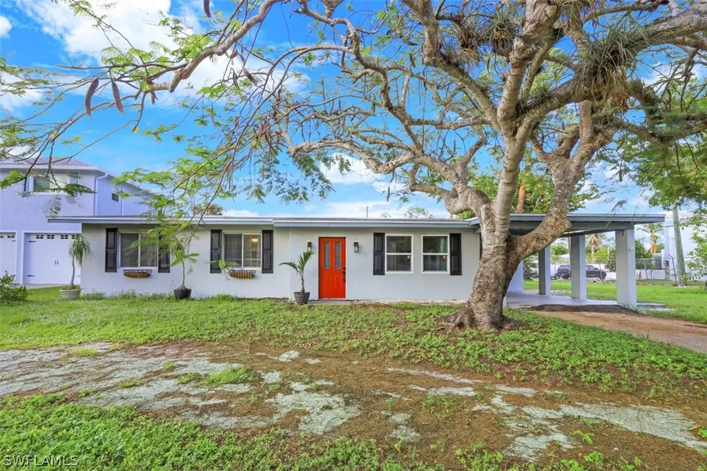 3575 Thomasson Drive Naples FL 34112