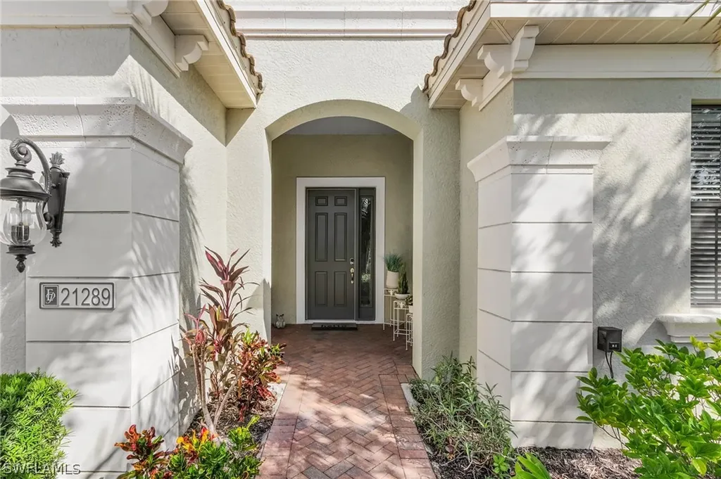 21289 Estero Palm Way Estero FL 33928