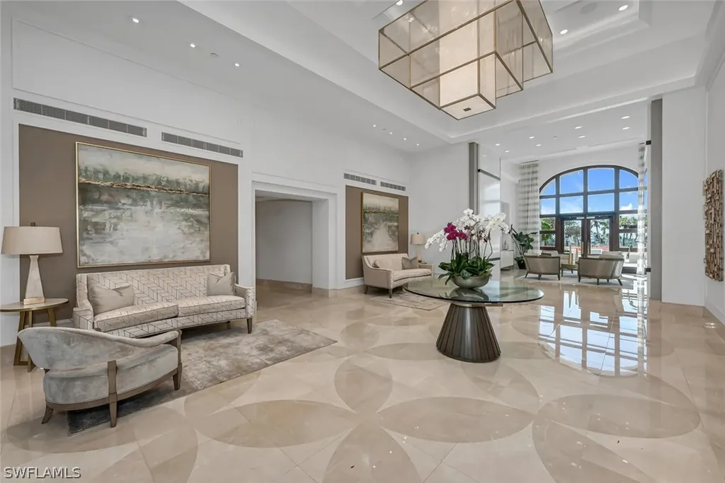 8665 Bay Colony Drive Naples FL 34108