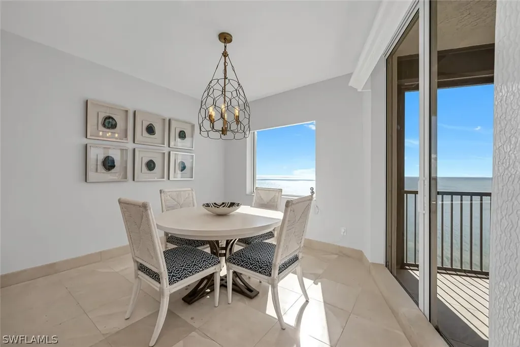 8665 Bay Colony Drive Naples FL 34108