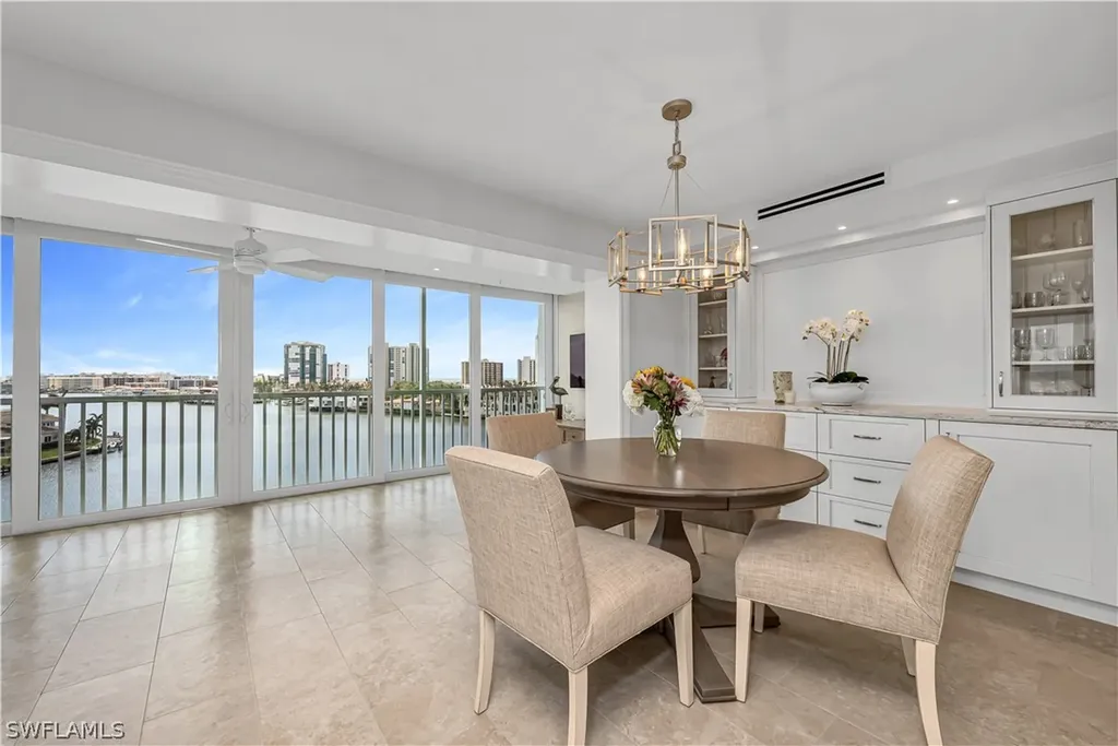 250 Park Shore Drive Naples FL 34103