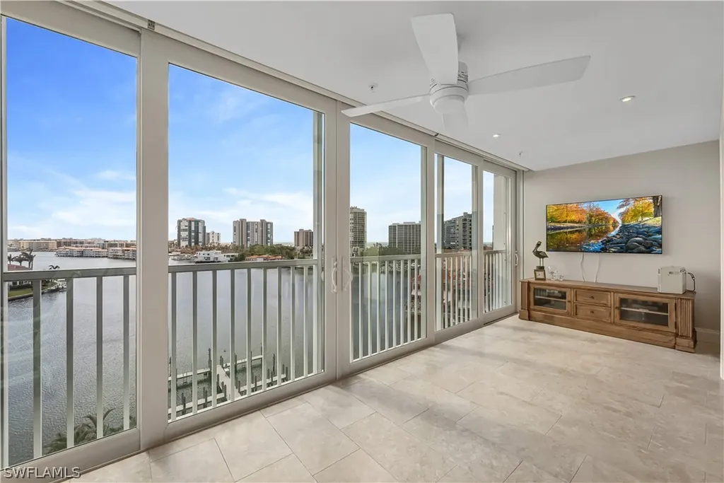 250 Park Shore Drive Naples FL 34103