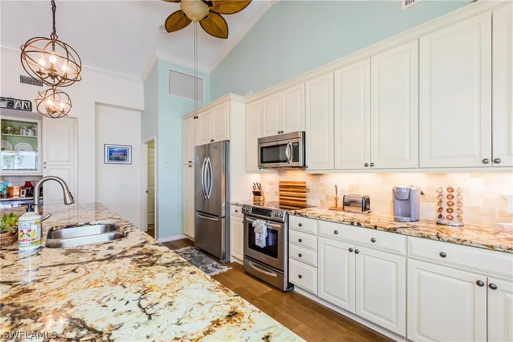 1640 Begonia Court Marco Island FL 34145