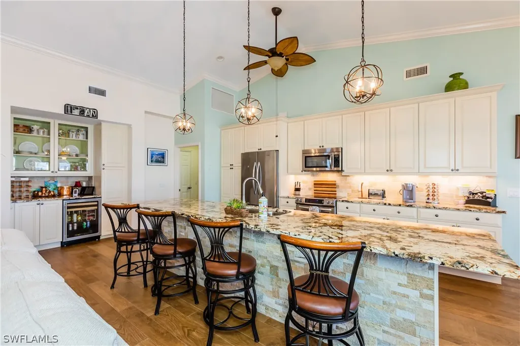 1640 Begonia Court Marco Island FL 34145