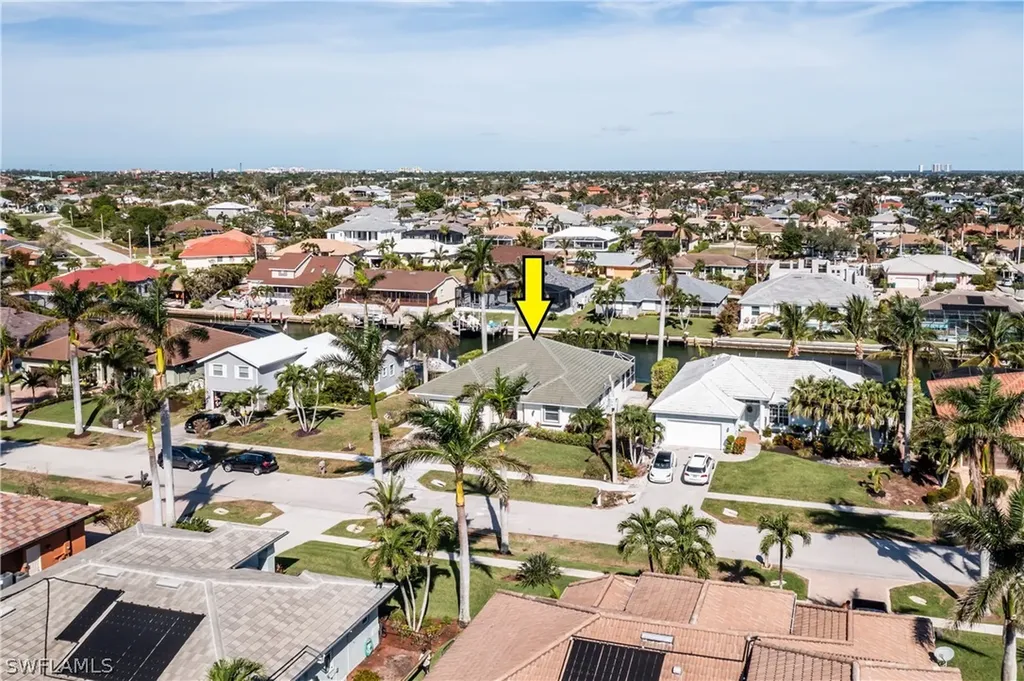 1640 Begonia Court Marco Island FL 34145