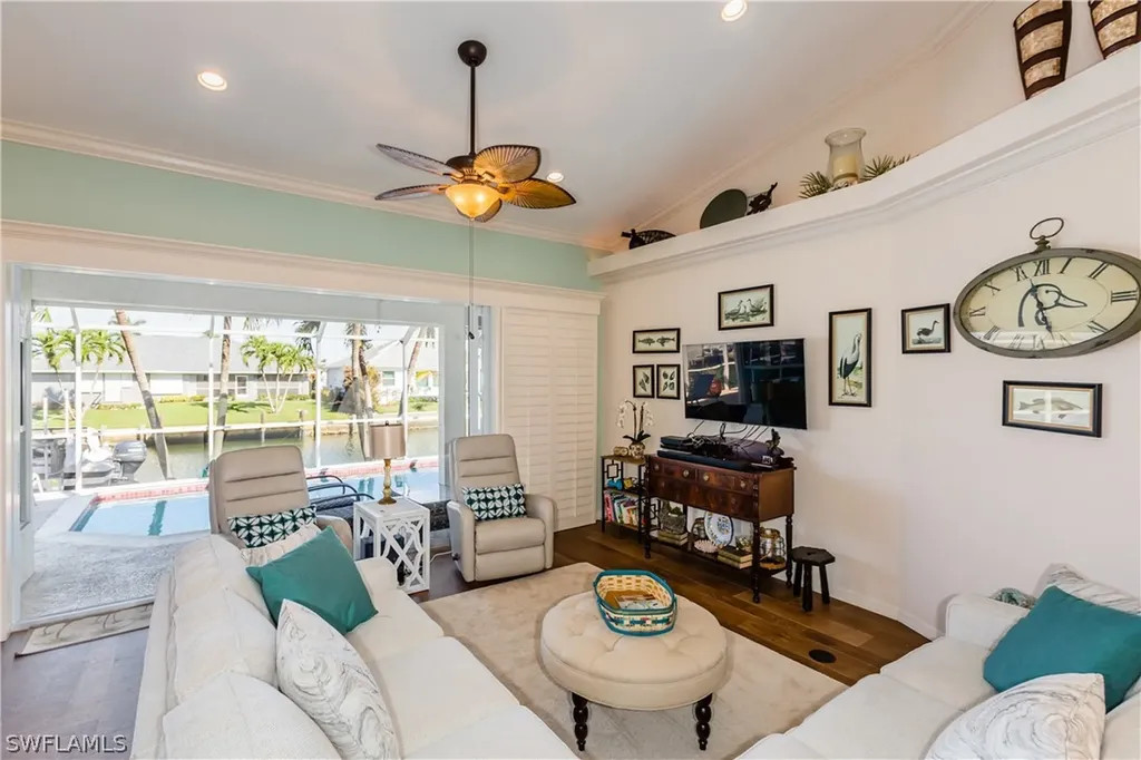 1640 Begonia Court Marco Island FL 34145