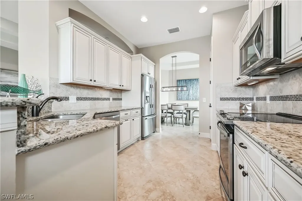 12065 Covent Garden Court Naples FL 34120