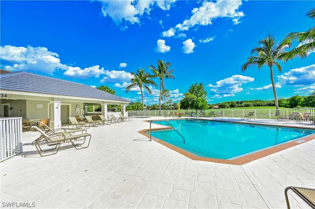 12065 Covent Garden Court Naples FL 34120