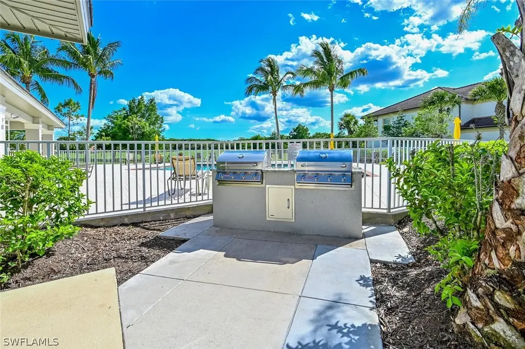 12065 Covent Garden Court Naples FL 34120