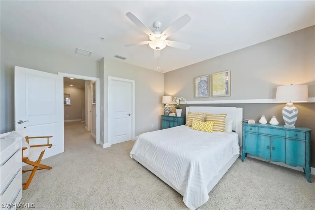 1359 Artesia Drive E Naples FL 34113