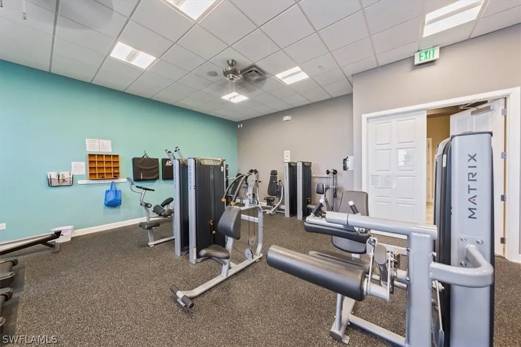 1359 Artesia Drive E Naples FL 34113