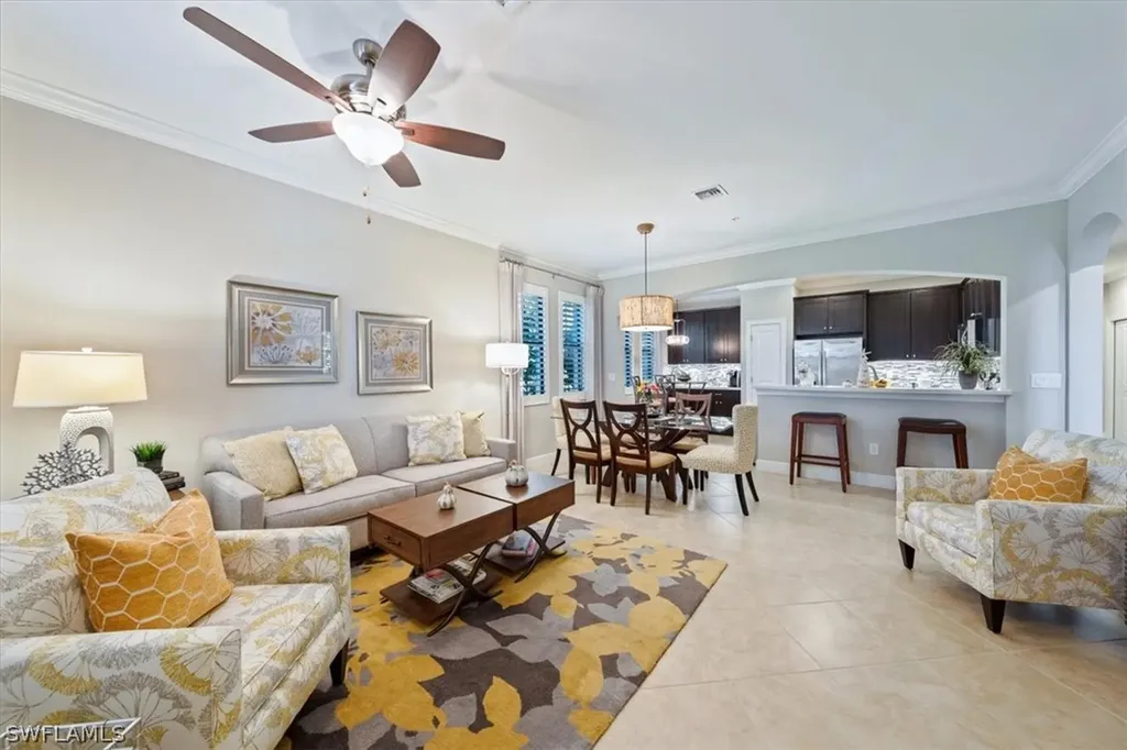 1359 Artesia Drive E Naples FL 34113