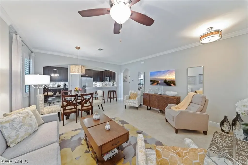 1359 Artesia Drive E Naples FL 34113