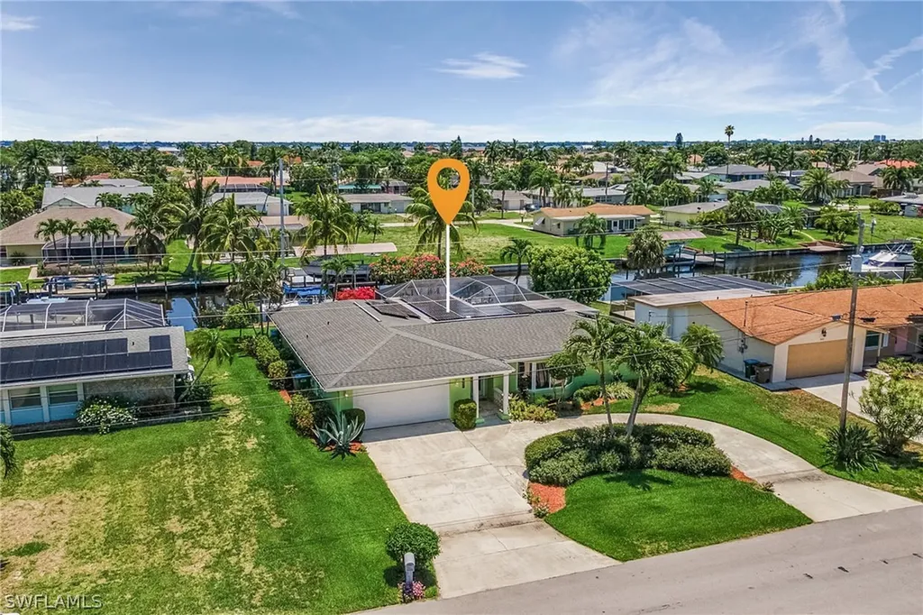 3009 SE 18th Avenue Cape Coral FL 33904