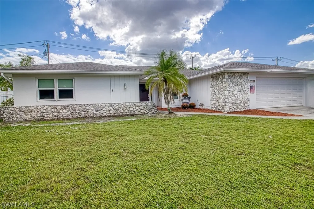 1350 Tanglewood Parkway Fort Myers FL 33919