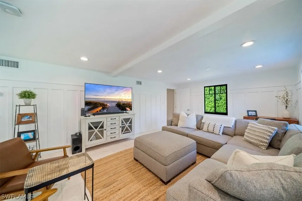 1053 Milano Drive Naples FL 34103