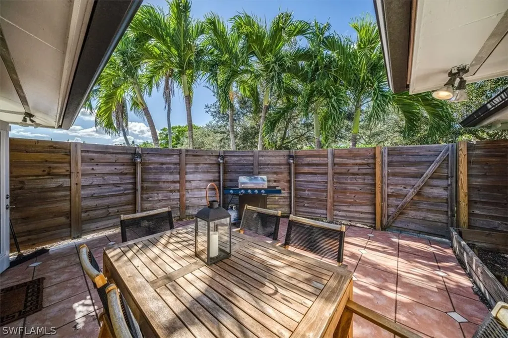 1053 Milano Drive Naples FL 34103