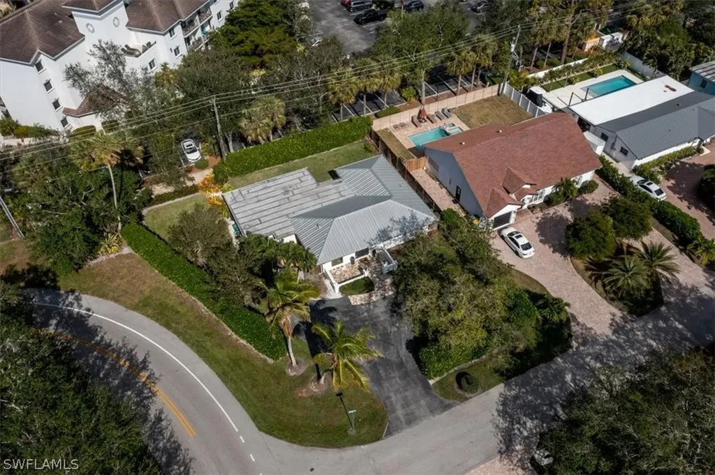 1053 Milano Drive Naples FL 34103