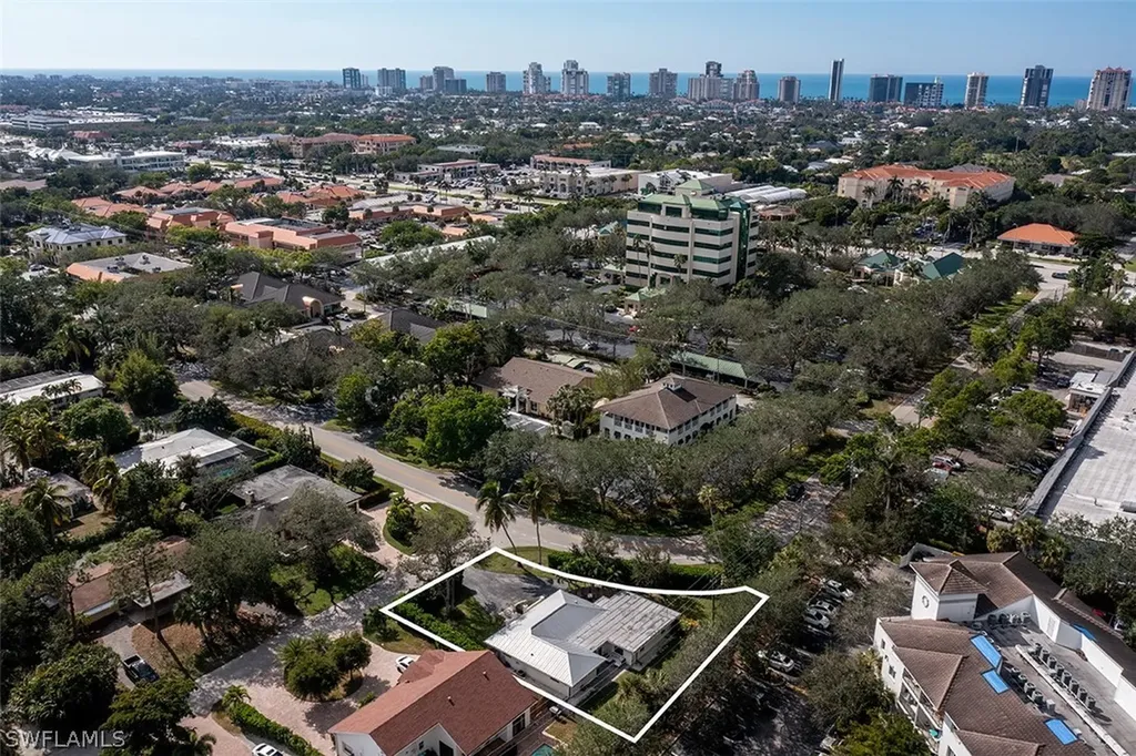 1053 Milano Drive Naples FL 34103