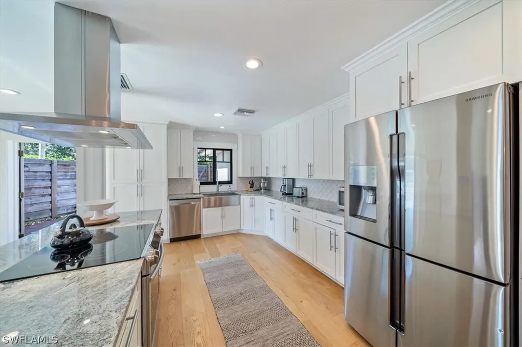 1053 Milano Drive Naples FL 34103