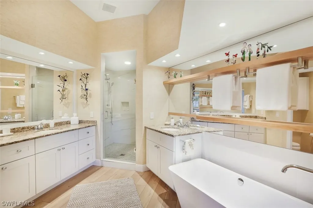 10304 Cape Roman Road Estero FL 34135