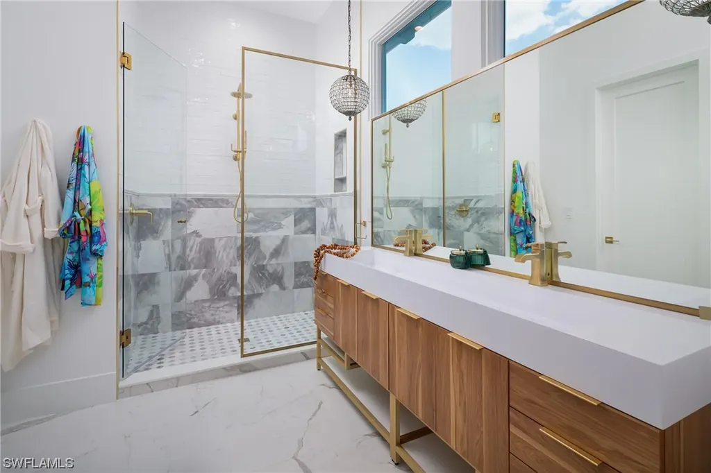 1140 8th Street S Naples FL 34102