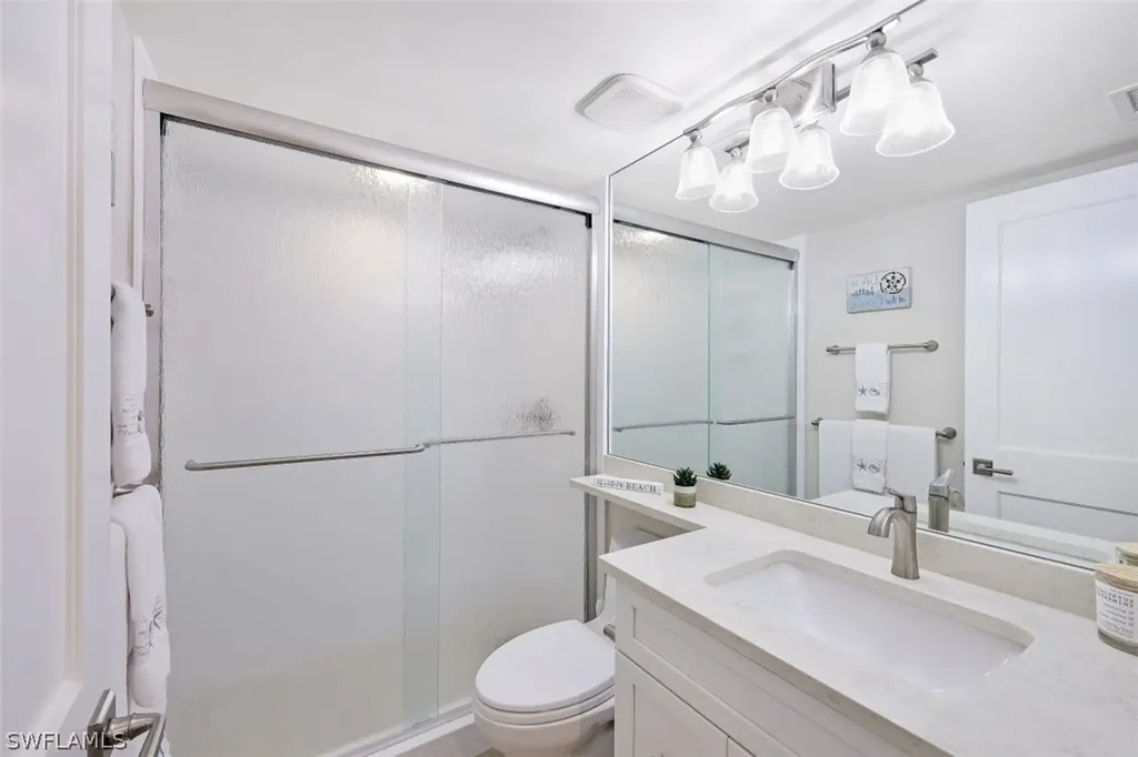 40 Seagate Drive Naples FL 34103