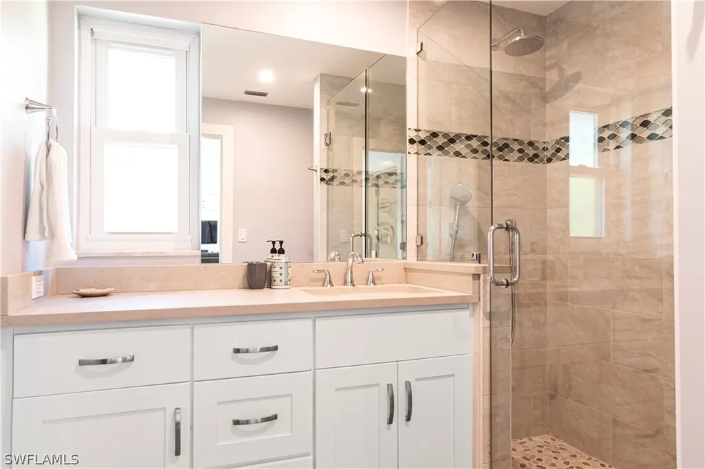 595 Wedge Drive Naples FL 34103