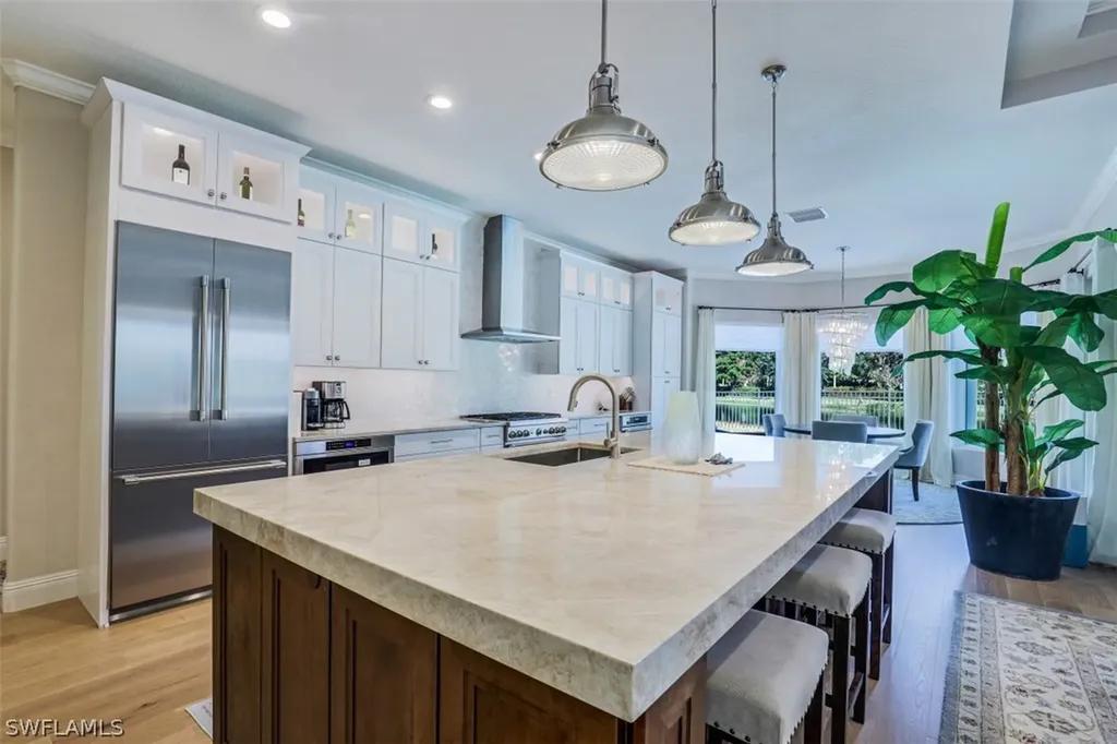 1034 Spanish Moss Trail Naples FL 34108