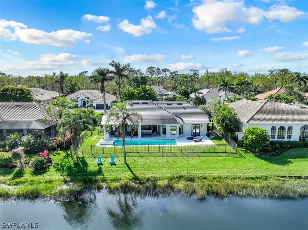 1034 Spanish Moss Trail Naples FL 34108