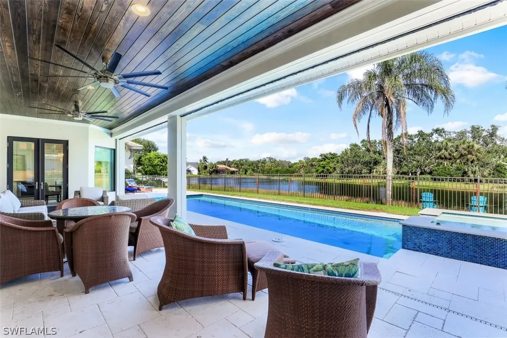 1034 Spanish Moss Trail Naples FL 34108