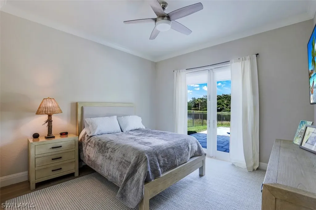 1034 Spanish Moss Trail Naples FL 34108