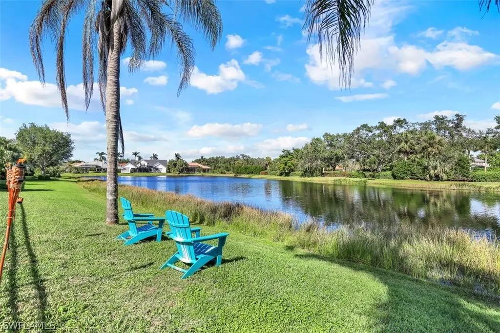 1034 Spanish Moss Trail Naples FL 34108