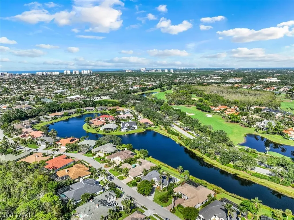 1034 Spanish Moss Trail Naples FL 34108