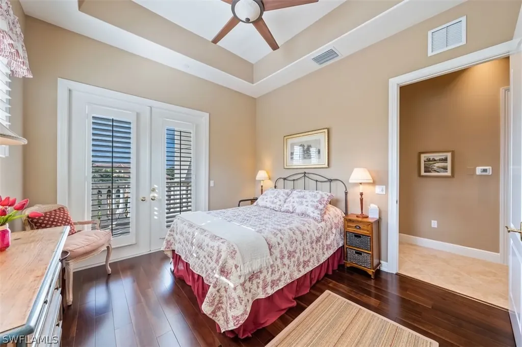 566 Avellino Isle Circle Naples FL 34119