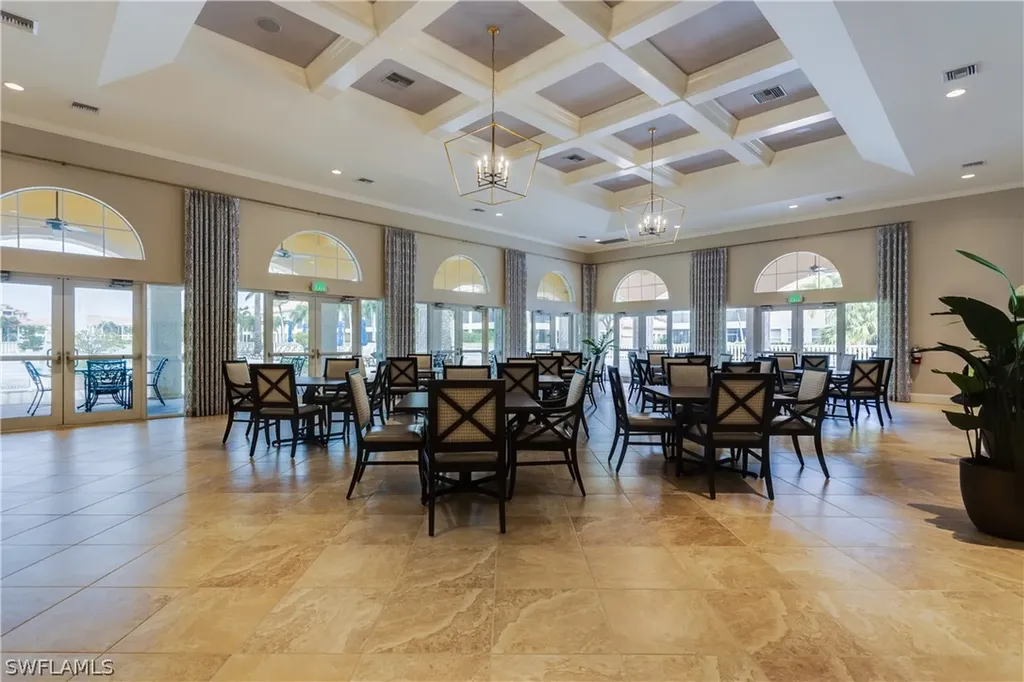 566 Avellino Isle Circle Naples FL 34119