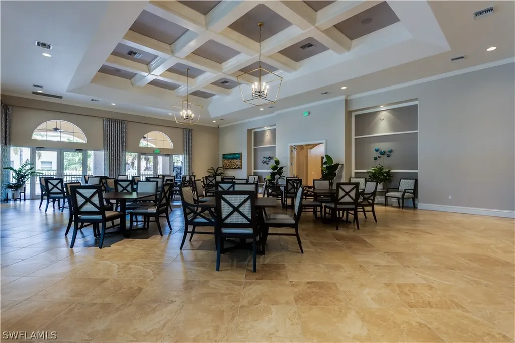 566 Avellino Isle Circle Naples FL 34119