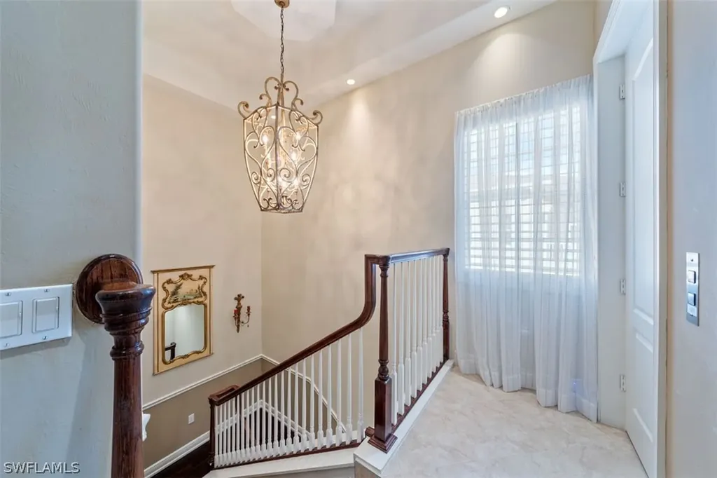 566 Avellino Isle Circle Naples FL 34119